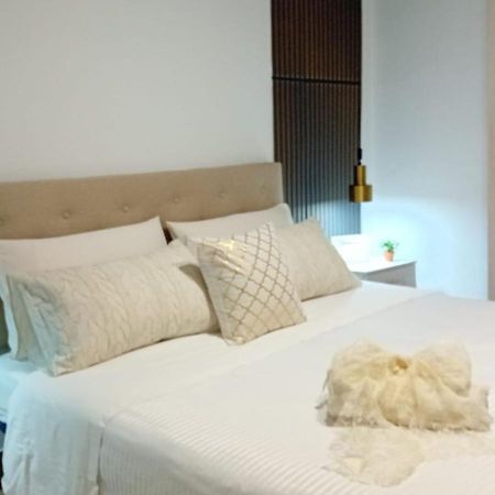 “Ad Un Passo Dal Mare” Apartment เรอัลมอนเต ภายนอก รูปภาพ