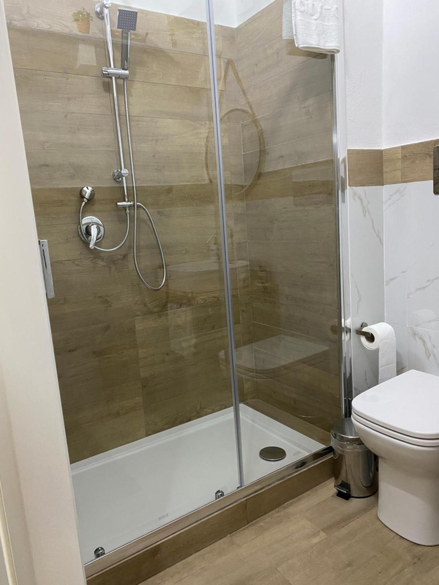 “Ad Un Passo Dal Mare” Apartment เรอัลมอนเต ภายนอก รูปภาพ