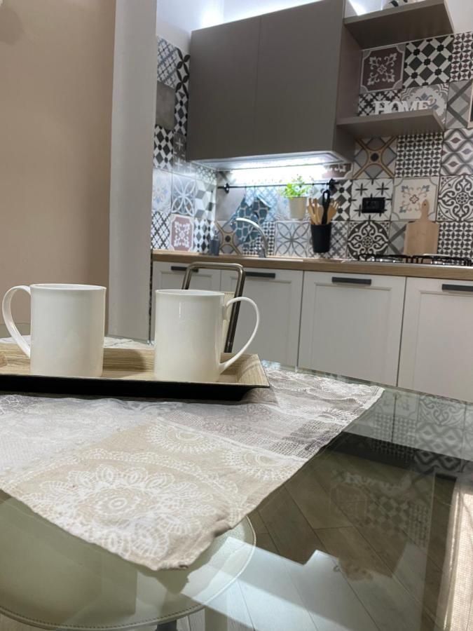 “Ad Un Passo Dal Mare” Apartment เรอัลมอนเต ภายนอก รูปภาพ